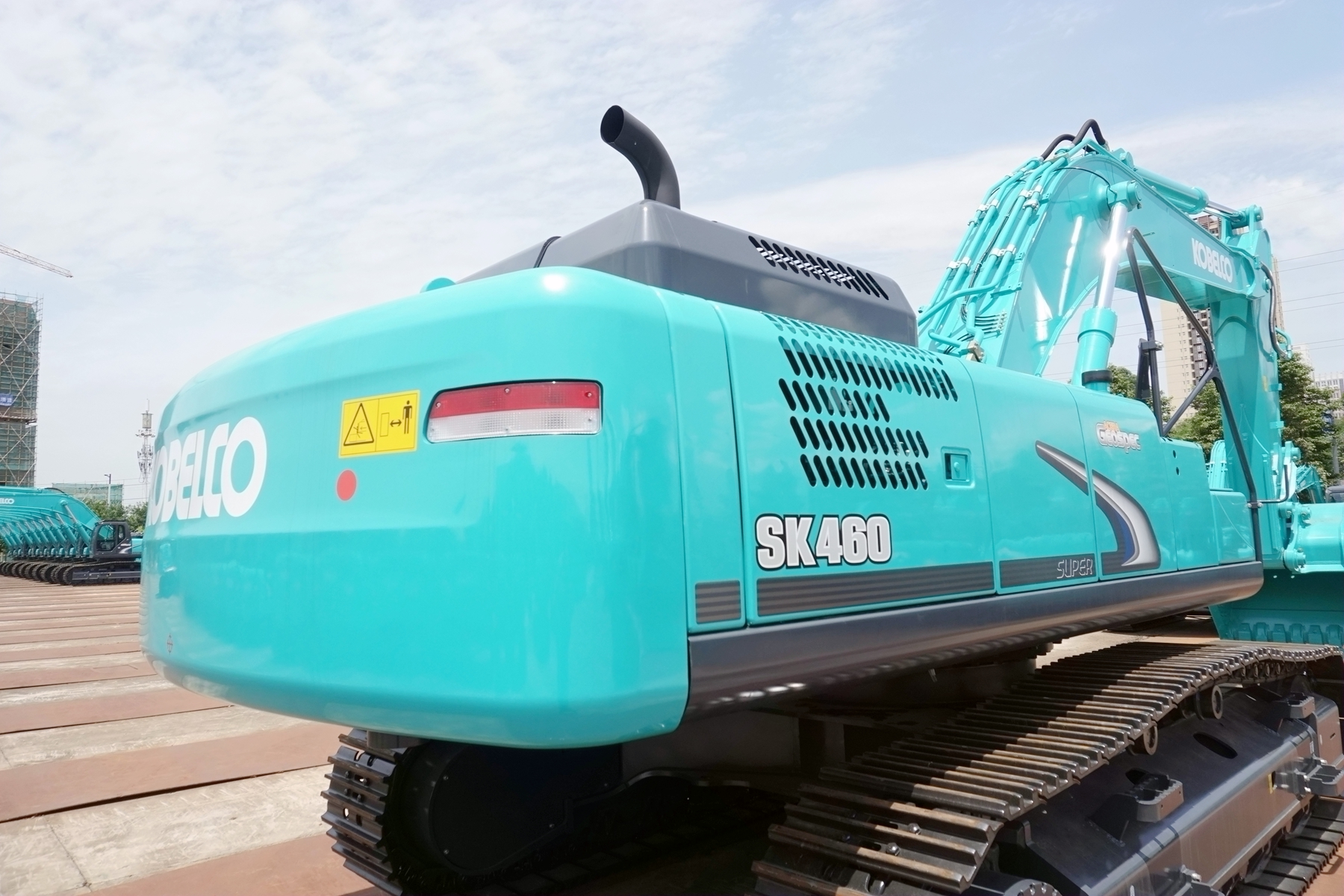 神钢sk460-8挖掘机图片大全_神钢sk460-8整机外观照片-铁甲工程机械网