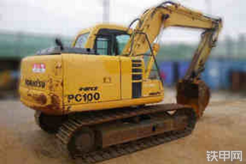 小松pc100-6e挖掘机