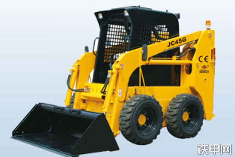 泰安鲁岳jc45轮式滑移装载机