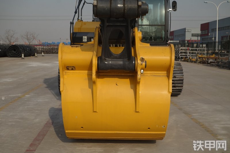 约翰迪尔E330LC挖掘机整机外观