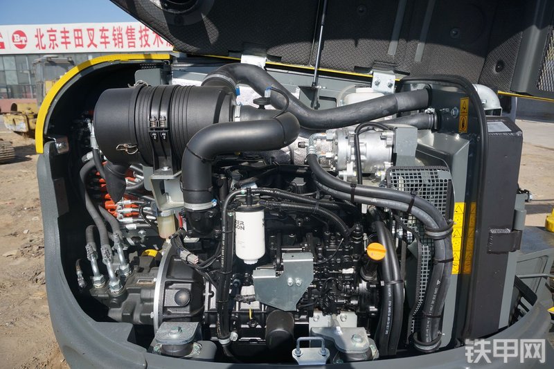 威克诺森6003挖掘机局部