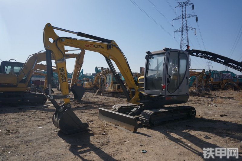 威克诺森6003挖掘机整机外观