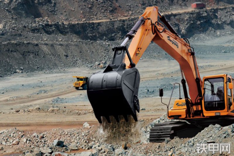 道胜JYL623E挖掘机整机外观