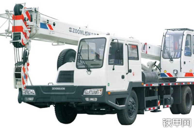 中联重科qy12df331汽车起重机