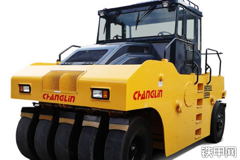 国机重工8272-5轮胎压路机