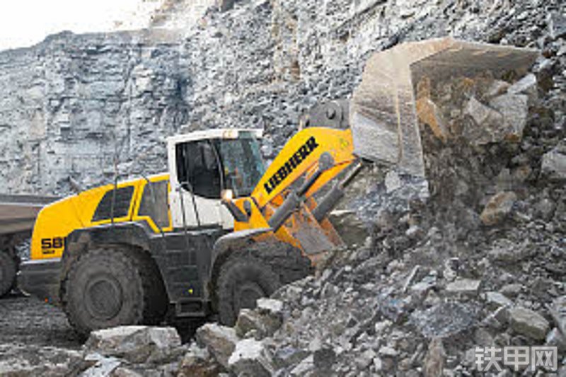 利勃海尔l586轮式装载机