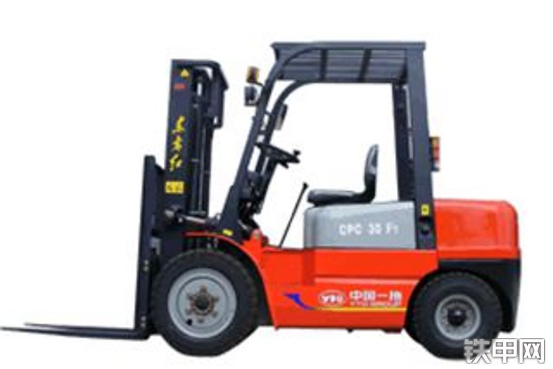 一拖cpc30内燃式叉车