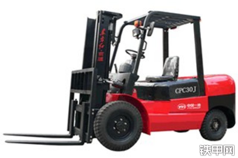 一拖cpc30j内燃式叉车