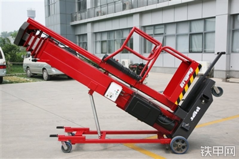 京城重工gtwy081桅柱式高空作业平台