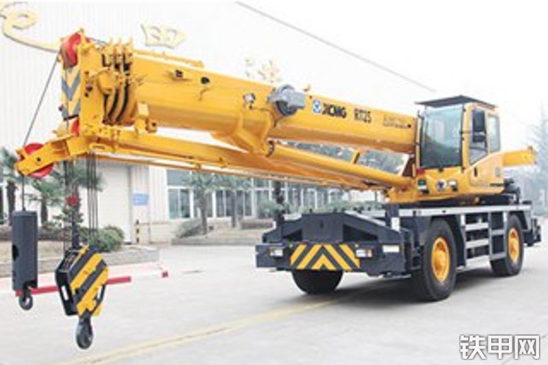 徐工rt25-fzfb越野轮胎起重机