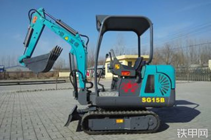华夏山工SG15-9挖掘机整机外观