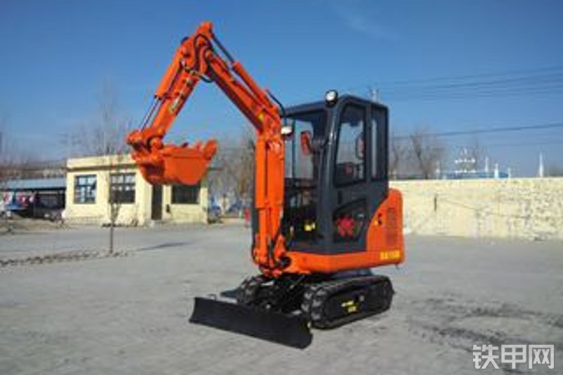 华夏山工SG18-9挖掘机整机外观