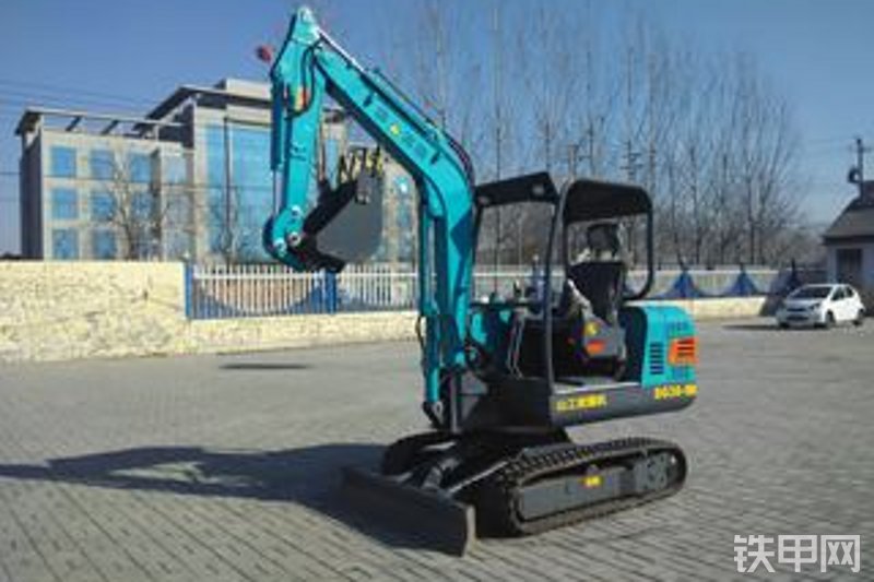 华夏山工SG25-9挖掘机整机外观