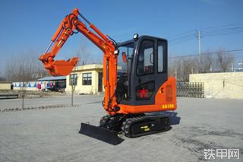 华夏山工SG18-9挖掘机整机外观