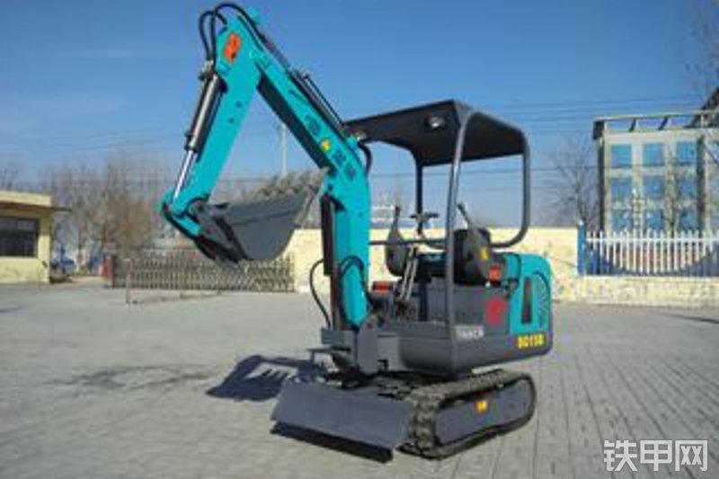 华夏山工SG15-9挖掘机整机外观