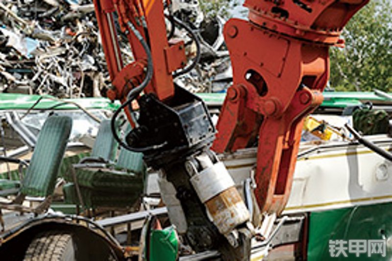 日立ASTACONEO挖掘机局部