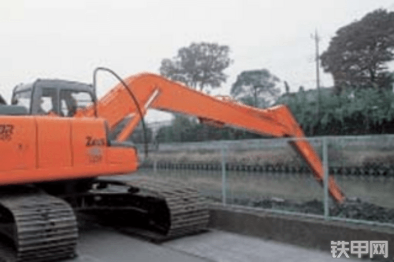 原装日立zaxis330lch-q-1履带式挖掘机
