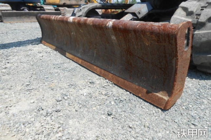 久保田RX-403S挖掘机局部