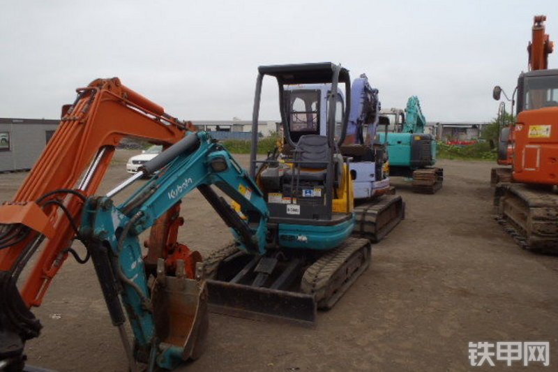 久保田U-20-3S挖掘机整机外观