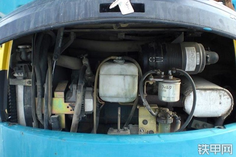 久保田RX-303SG挖掘机局部