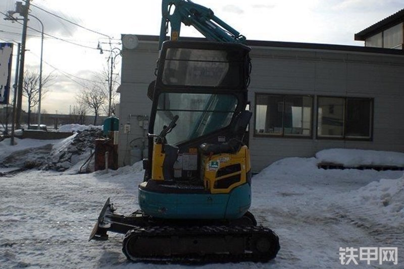 久保田RX-153S挖掘机整机外观