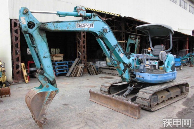 久保田u-40-3履带式挖掘机