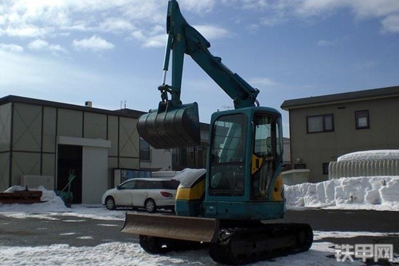 久保田RX-503G挖掘机整机外观