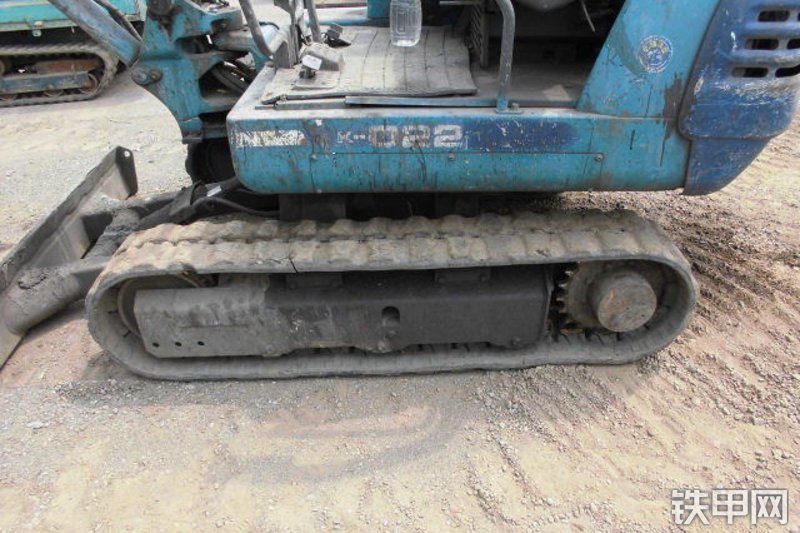 久保田K-022挖掘机局部