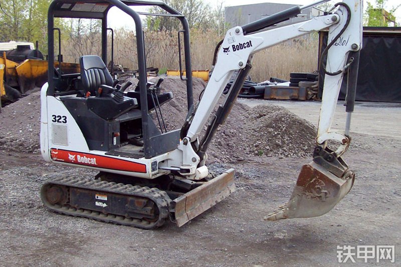 山猫bobcat323履带式挖掘机