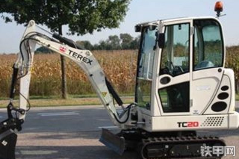 特雷克斯tc20履带式挖掘机