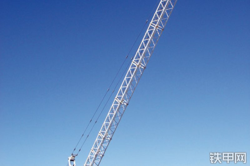 土力sc-135履带式起重机