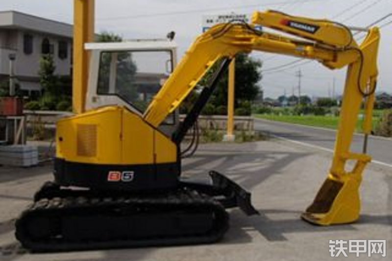洋马b5履带式挖掘机