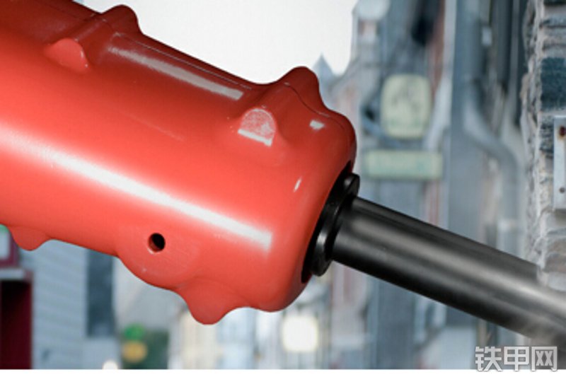 山特维克br777静音型破碎锤