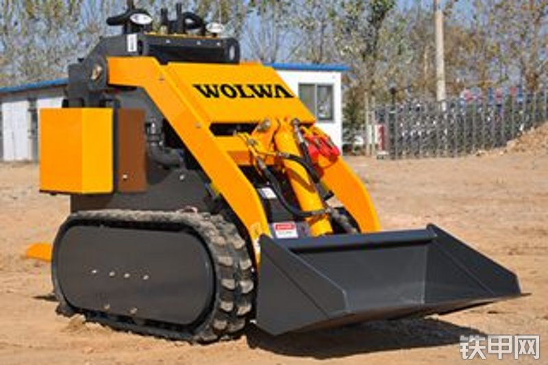 沃尔华gn280-l履带滑移装载机