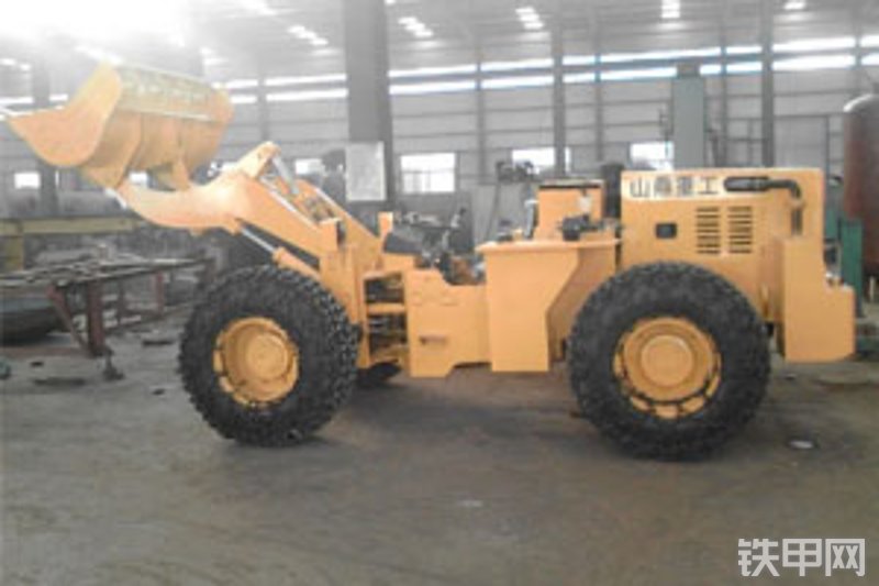 山鼎重工sd-935轮式装载机