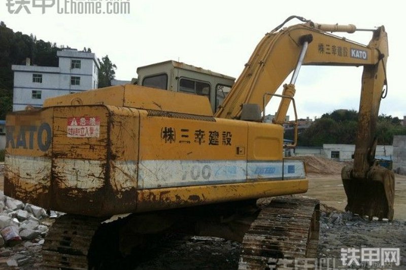 加藤hd900履带式挖掘机