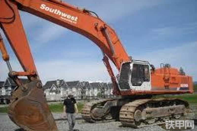 日立ex700履带式挖掘机