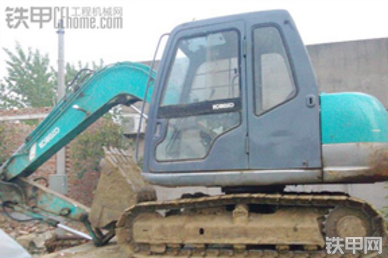 神钢sk60-5-5履带式挖掘机
