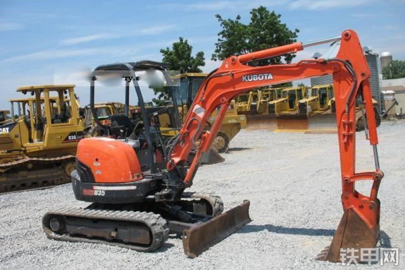 久保田u-05-3履带式挖掘机