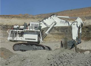 利勃海尔R996B矿用挖掘机整机外观