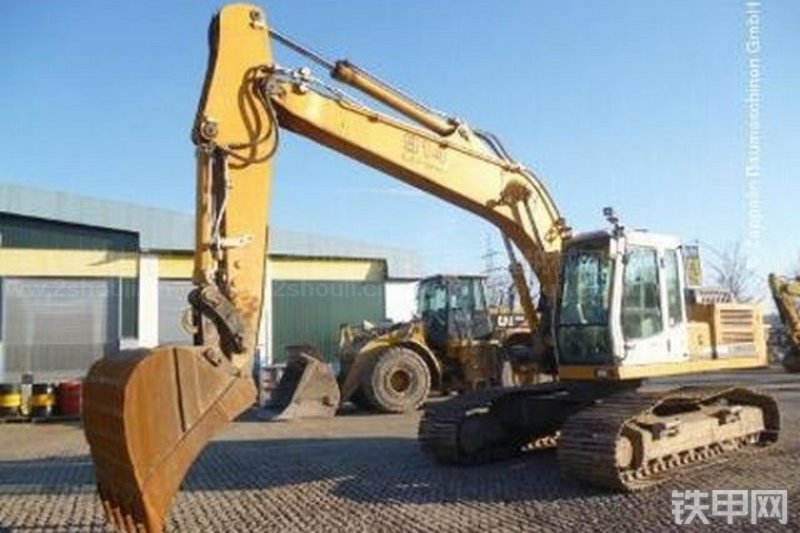 利勃海尔r914b履带式挖掘机