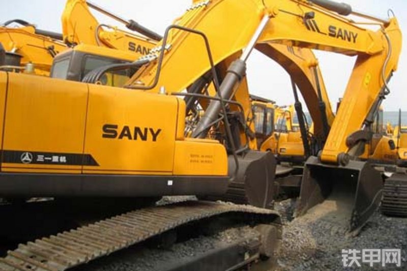 三一重工sy405c履带式挖掘机