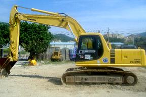 小松 PC210-6E 挖掘机