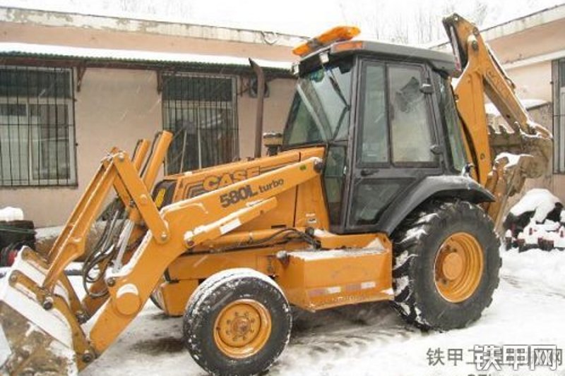 凯斯580l挖掘装载机