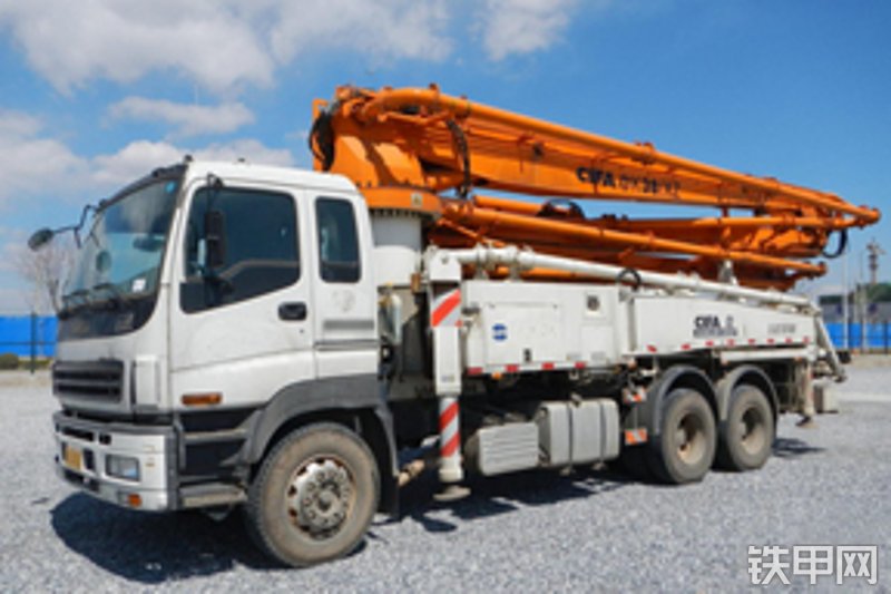 中联重科zlj5270thbk36泵车