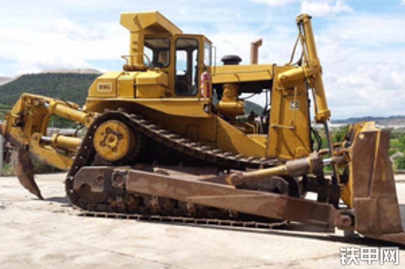 卡特彼勒d9l履带式推土机