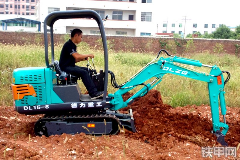 德力DL15-8挖掘机其他