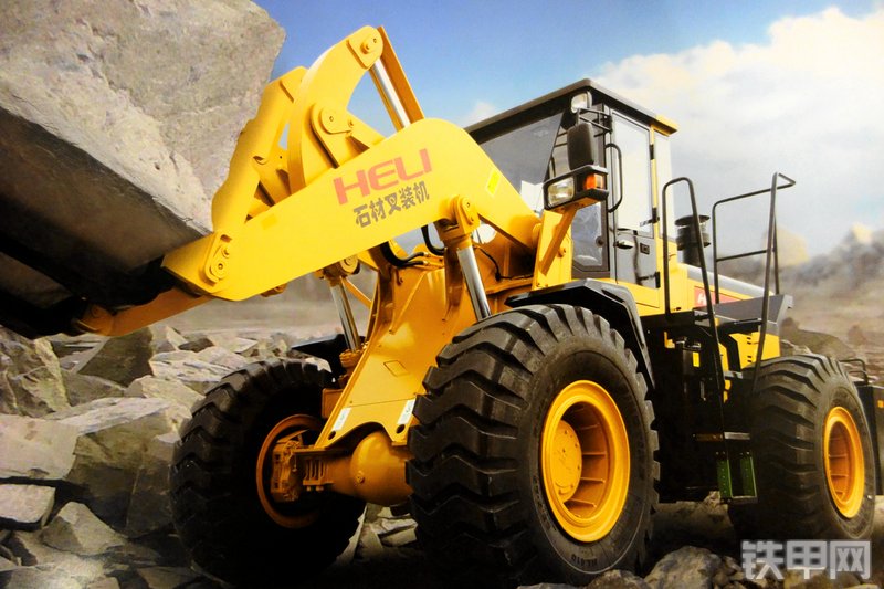 合力hl956叉装车