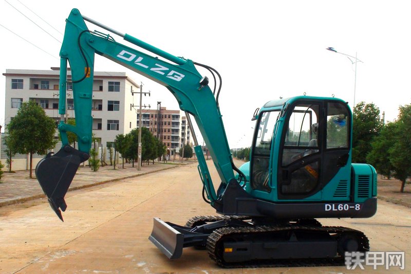 德力DL60-9挖掘机整机外观