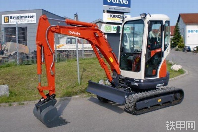 久保田u-08-3履带式挖掘机